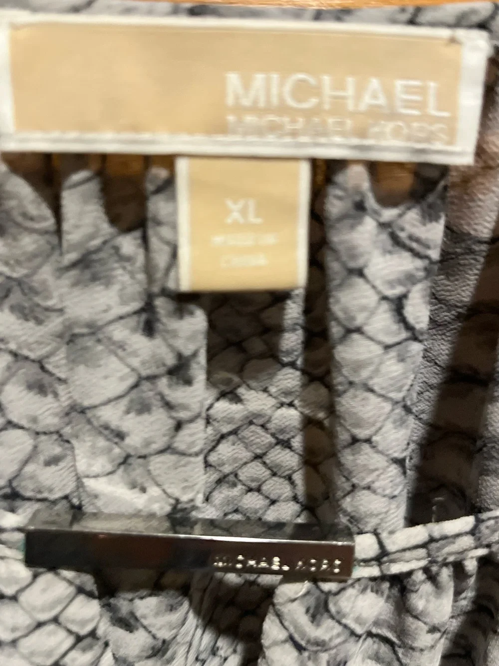 175. WOMENS MICHAEL KORS XL DETAIL TOP